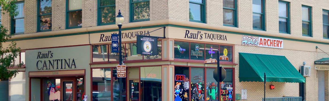 Raul's Cantina and Taqueria signs